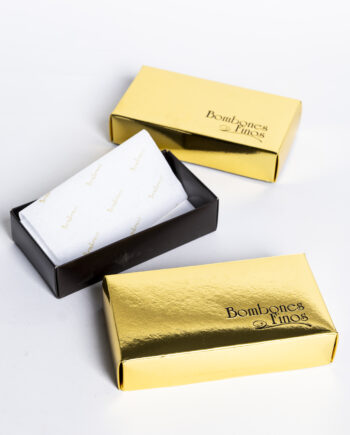 Caja para bombones dorada